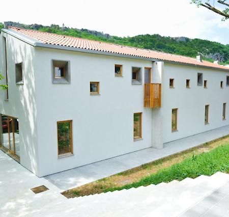 Youth Hostel Ajdovščina Buitenkant foto